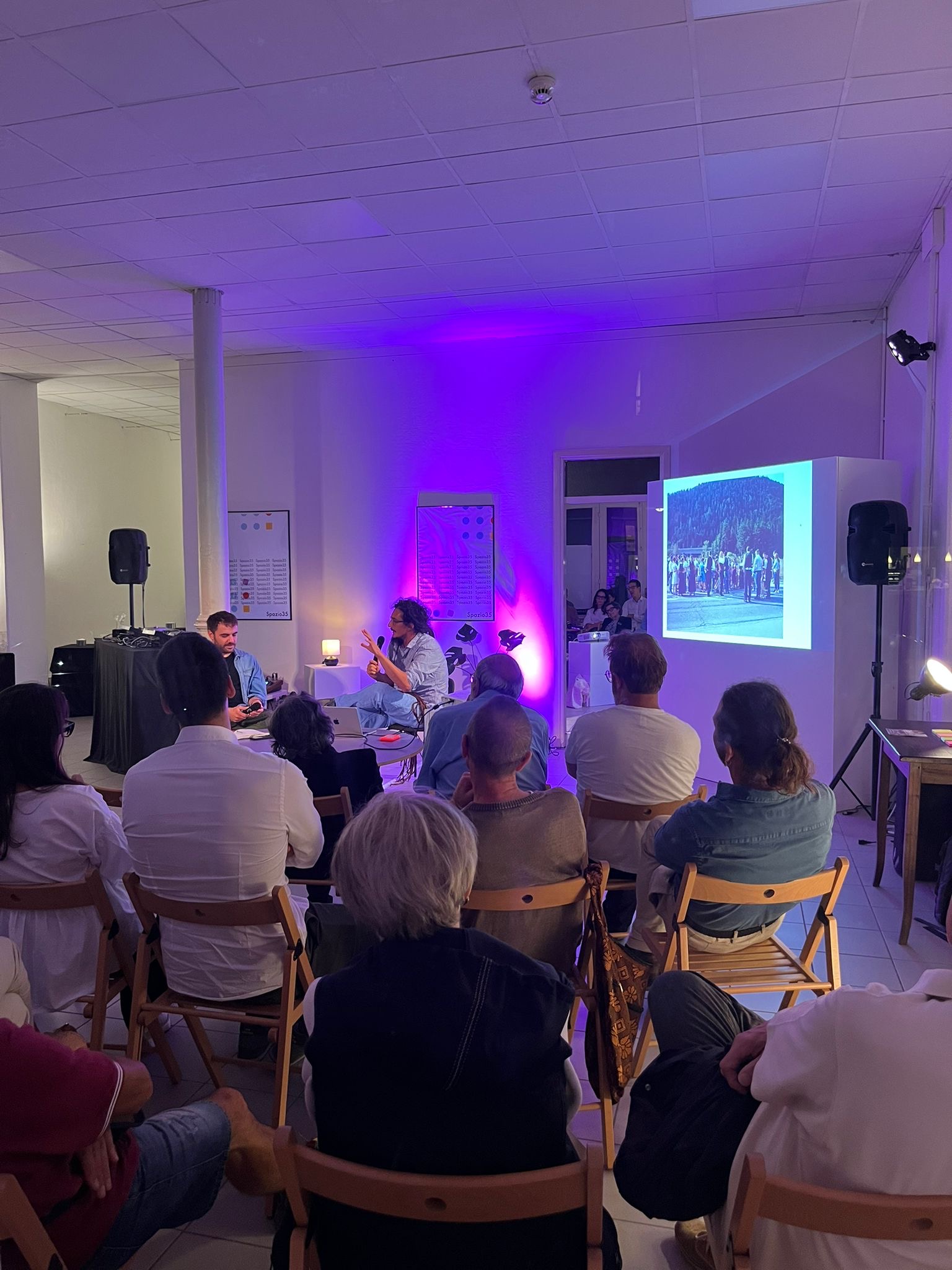 b1ead66b-4c5b-4866-87e7-4c9d8aded97e 2